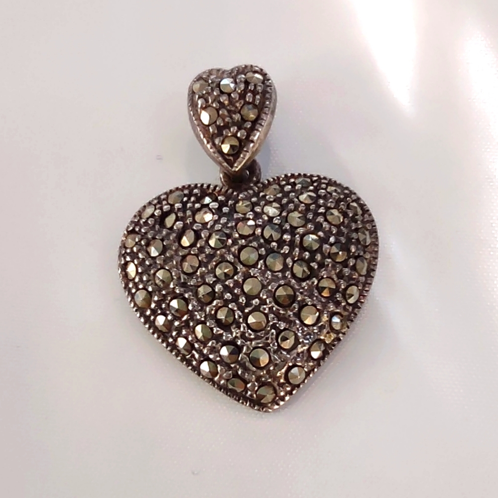 Vintage sterling silver Marcasite heart pendant